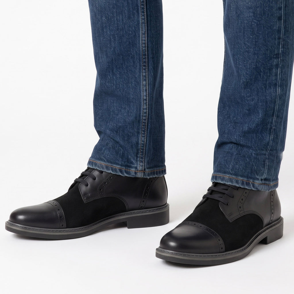 Botas En Cuero Y Gamuza Negra