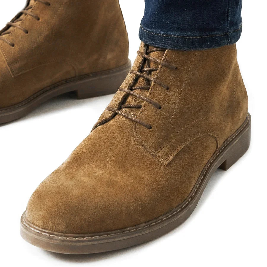 BOTAS URBANAS DE GAMUZA PREMIUM